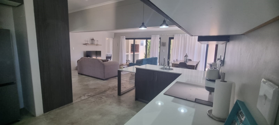 3 Bedroom Property for Sale in Calypso Beach Western Cape